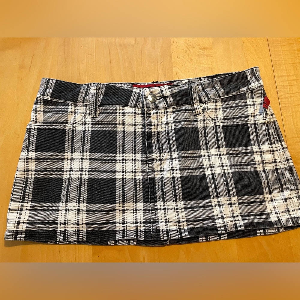 Tripp NYC [Daang Goodman] Low-Rise Micro-Mini Skirt- Black and White Plaid- S